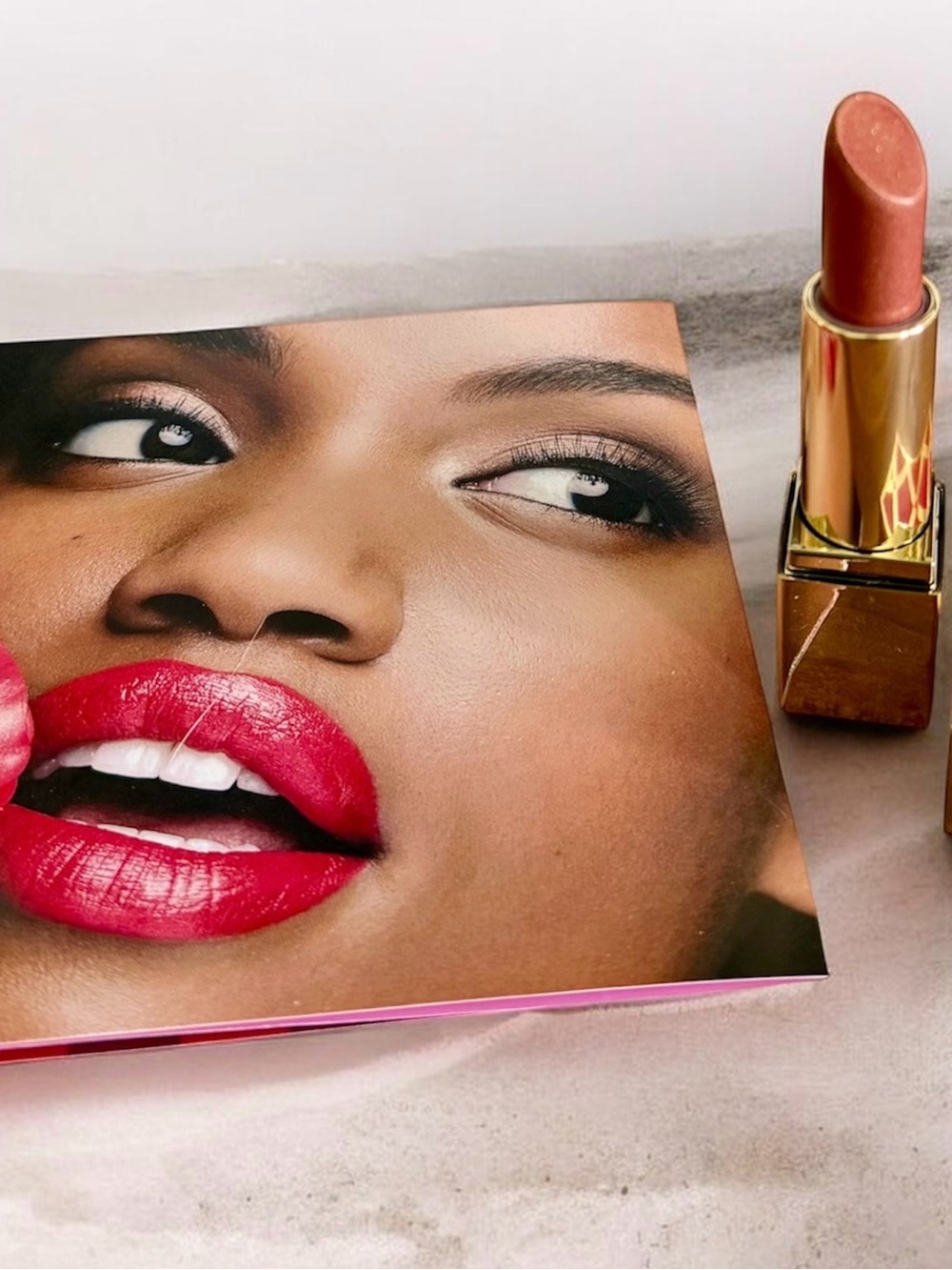 New Estée Lauder Pure Color Envy Sculpting Lipstick color 111 Tiger Eye